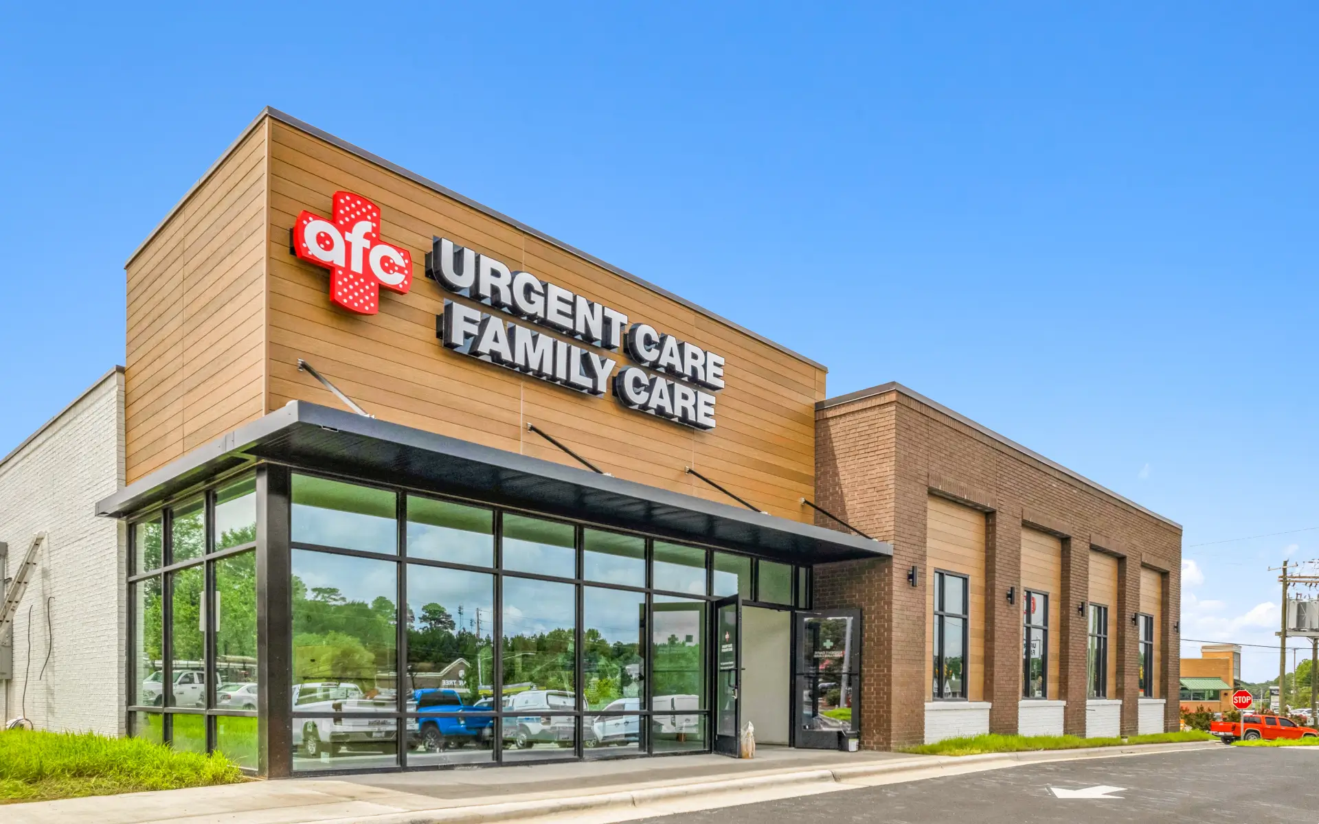 Visit our urgent care center in Sanford, NC.